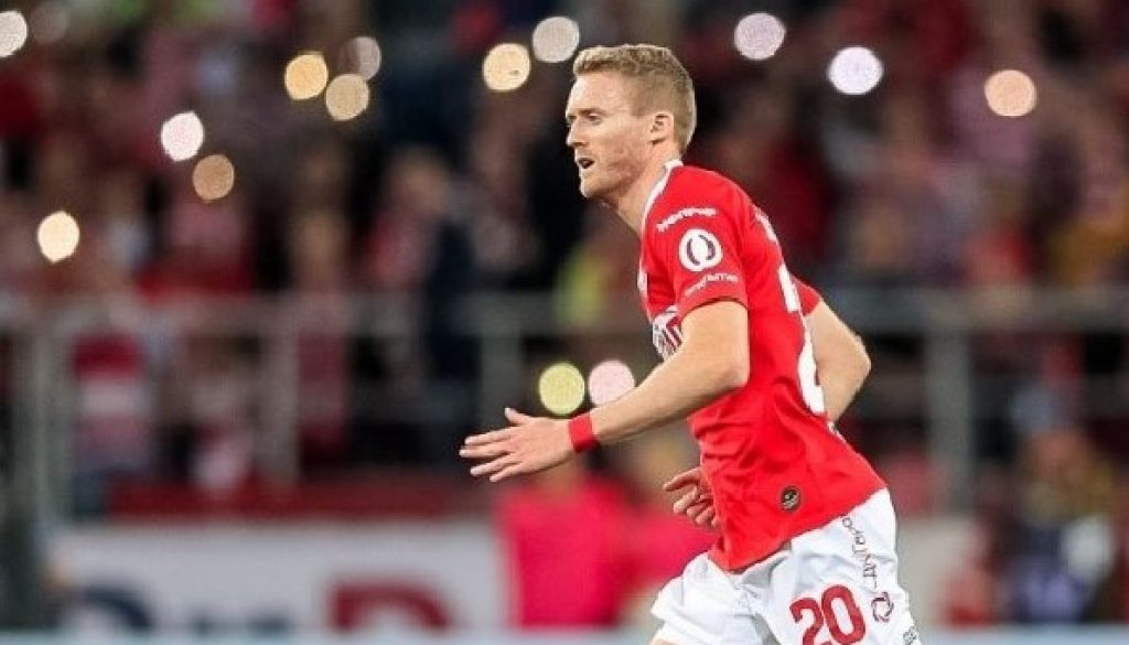 Борусия Дортмунд планира да продаде нападателя Андре Шюрле bet365