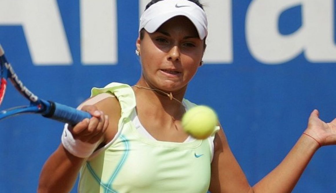Виктория Томова отпадна на полуфиналите на турнира по тенис в Кан-сюр-Мер (Франция) bet365