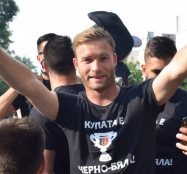 Милош Петрович разтрогна по взаимно съгласие своя договор с Локомотив (Пловдив) bet365