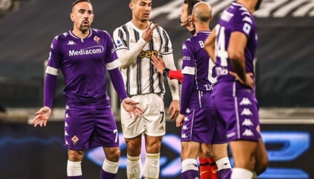 Фиорентина победи с 3:0 Ювентус bet365