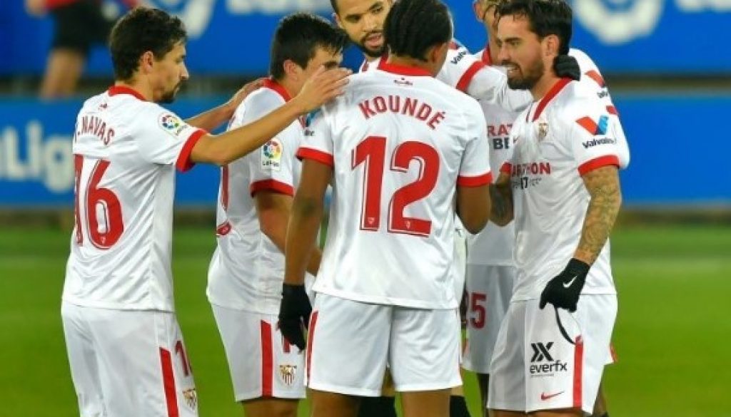 Севиля победи с 2:1 Алавес bet365