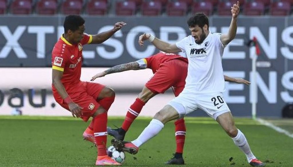 Аугсбург и Леверкузен завършиха наравно 1:1 bet365