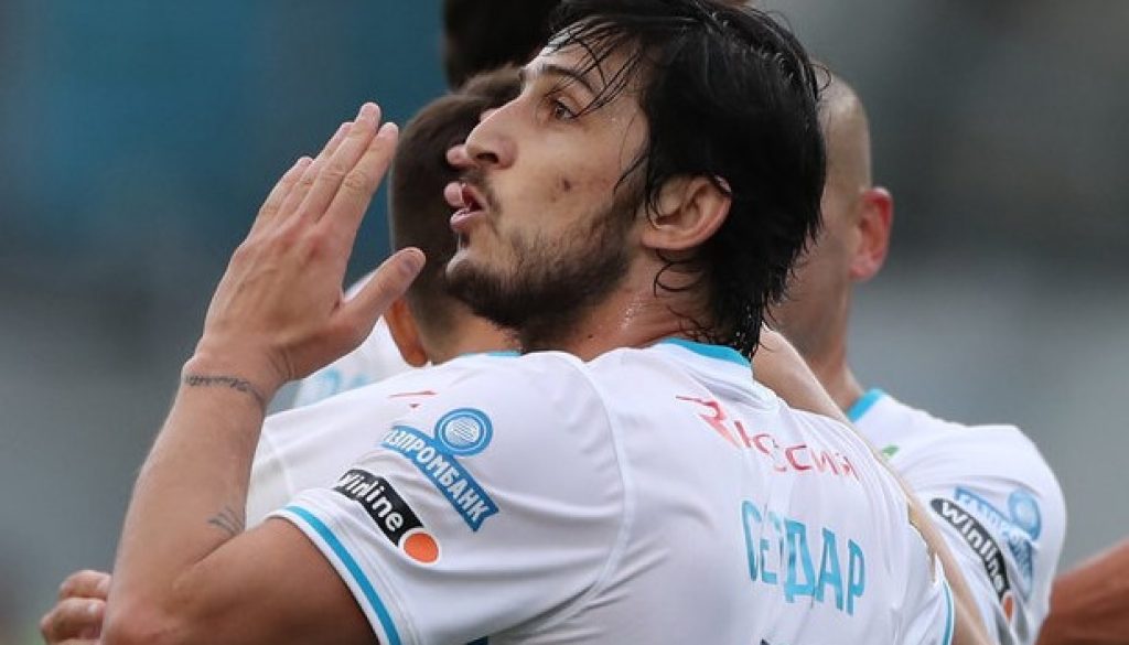 Виляреал преговаря за нападателя на Зенит Сардар Азмун bet365