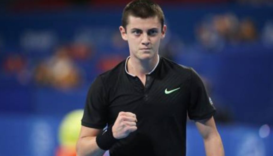 Александър Лазаров се класира за основната схема в Лима (Перу) bet365