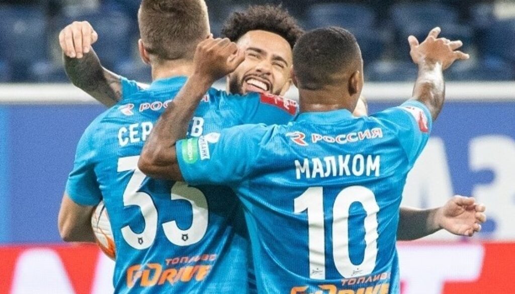 Зенит победи с 2:1 Криля Советов bet365