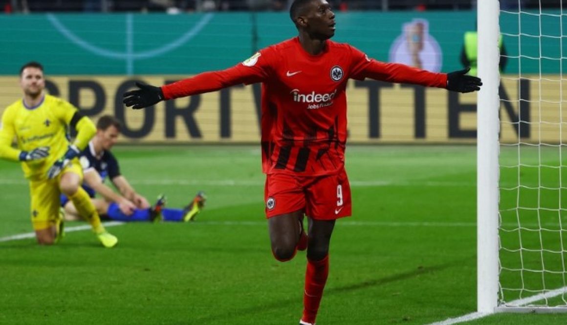 Рандал Коло Муани bet365