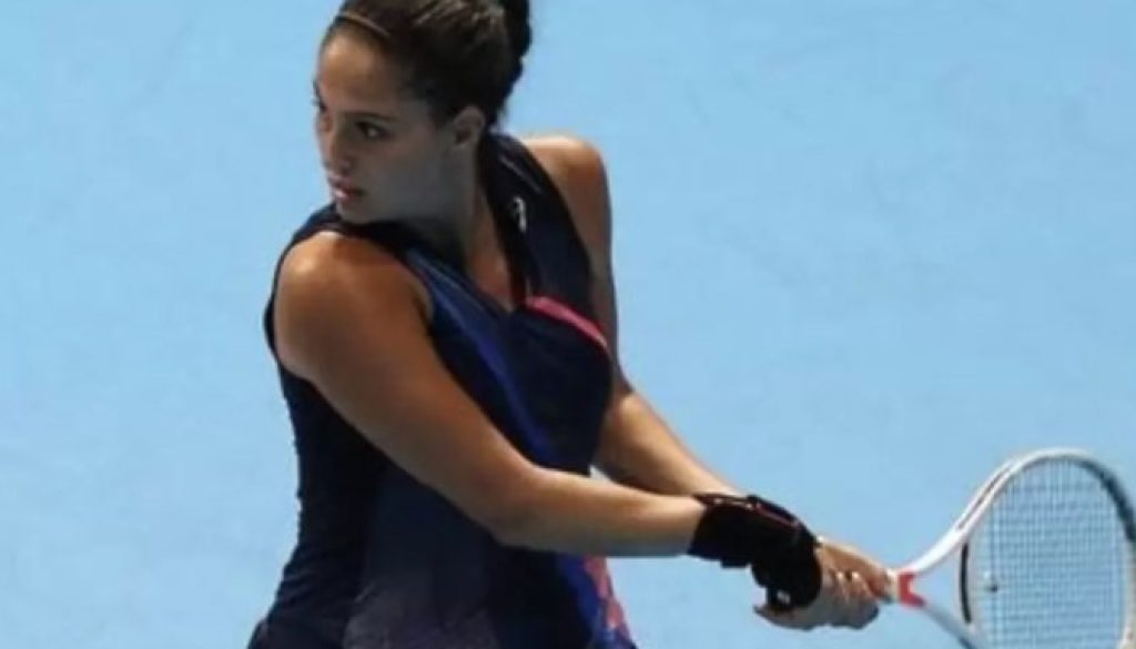 Изабелла Шиникова bet365