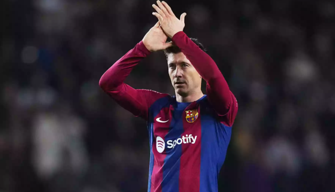 Роберт Левандовски bet365