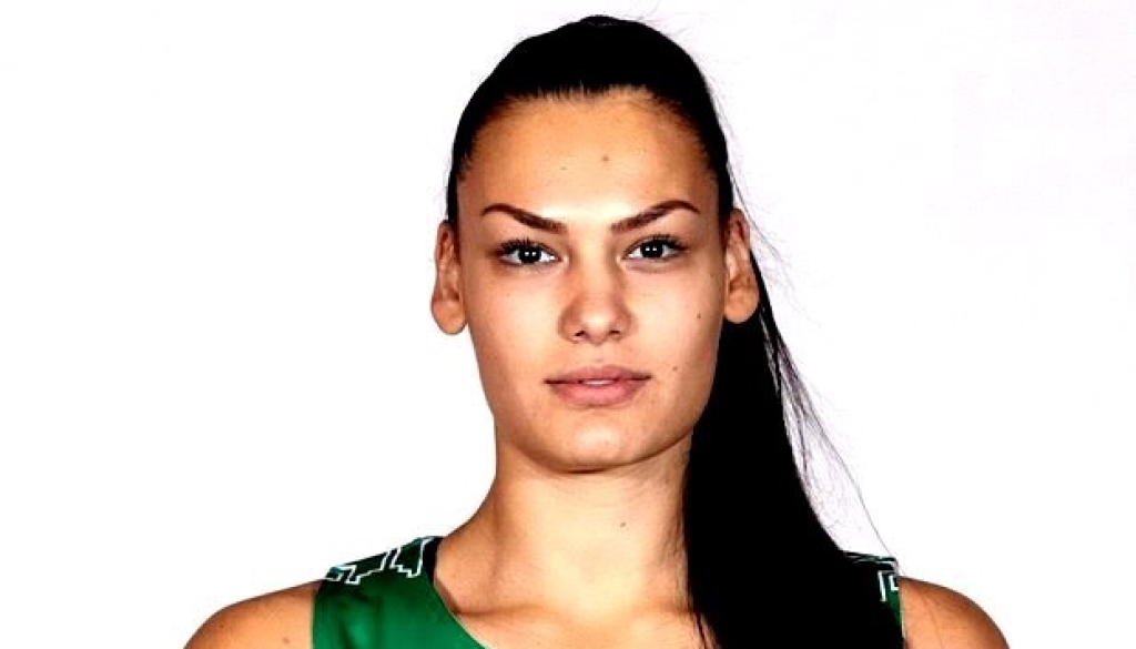 Александра Петрова bet365